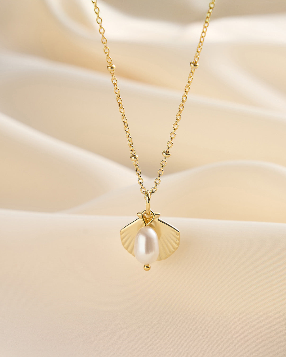 14K Gold Plated 925 Sterling Silver & NATURAL FRESHWATER PEARL NECKLACE |JORELLE