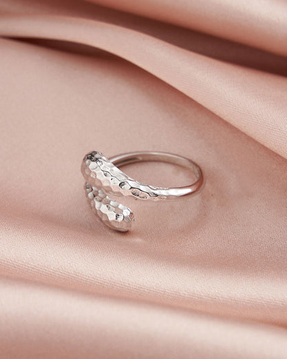 HELIRA RING - RHODIUM PLATED 925 STERLING SILVER